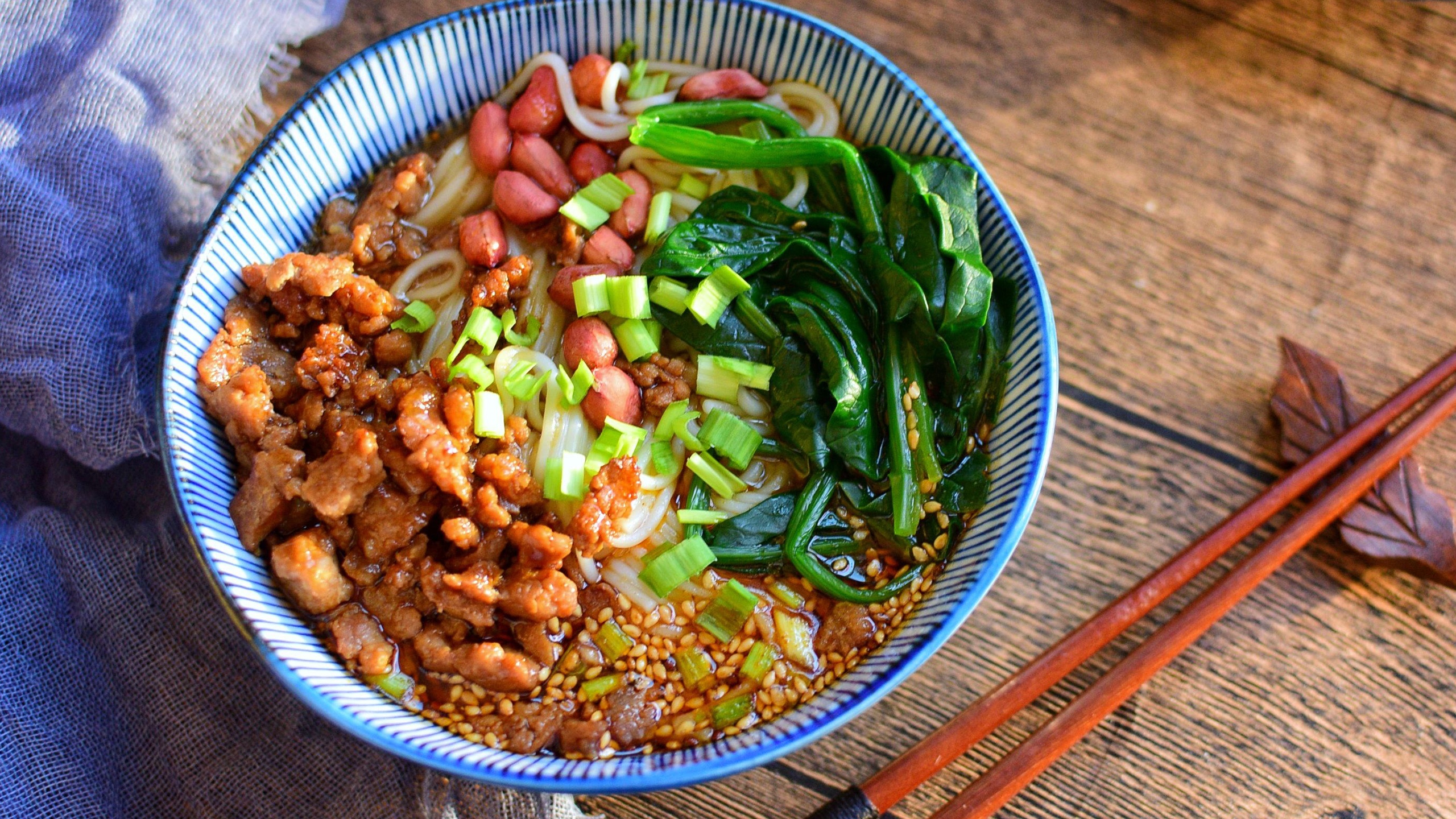 明博体育：太原朋友小时候的十大零食你吃过几个？